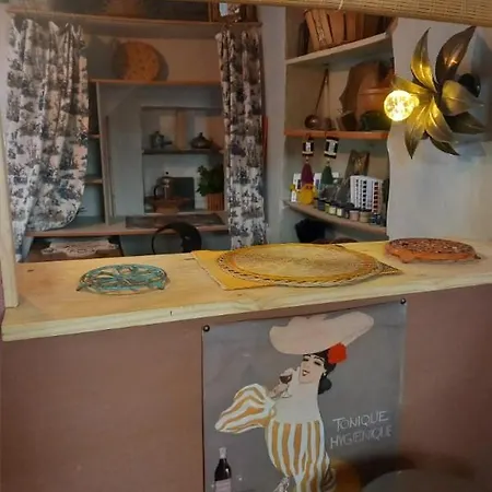 Дом отдыха Maison Caroline *